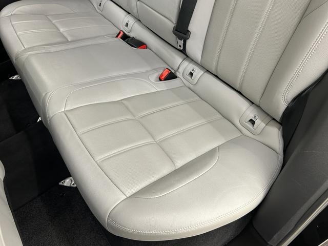 ディスカバリー HSE ワンオーナー MERIDIANスピーカー パノラマサンルーフ 純正ナビ 360°カメラ サイドステップ レザーシート シートヒーター 純正20インチAW AEB LDW BSA LEDヘッドライト(37枚目)