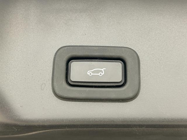 ディスカバリー HSE ワンオーナー MERIDIANスピーカー パノラマサンルーフ 純正ナビ 360°カメラ サイドステップ レザーシート シートヒーター 純正20インチAW AEB LDW BSA LEDヘッドライト(42枚目)