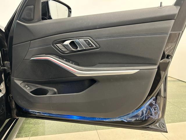 ３シリーズ ３２０ｄ　ｘＤｒｉｖｅツーリング　Ｍスポーツ（28枚目）