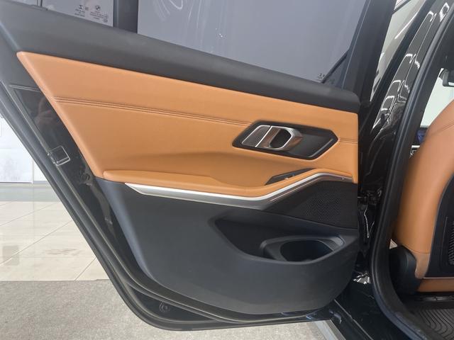 ３シリーズ ３２０ｄ　ｘＤｒｉｖｅ　Ｍスポーツ　コンフォートＰＫＧ　ハイラインＰＫＧ　純正ナビ　全周囲カメラ　ＡＣＣ　オートライト　ＡＨＢ　レインセンサー　ブラウン革　シートヒーター　Ｂｌｕｅｔｏｏｔｈ　ＵＳＢ　アップルカープレイ　ブラックキドニー（51枚目）