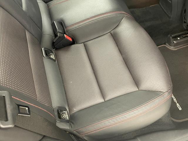 Aクラス A180 ブルーエフィシェンシー AMGエクスクルーシブパッケージ シートヒーター レザーシート クライメイトコントロール コンビニエンスオープン リバースポジション クルコン バックカメラ 純正ナビ Bluetooth(27枚目)