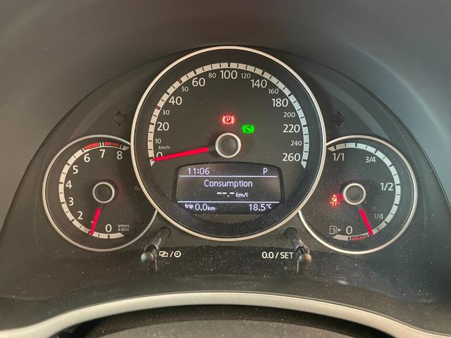 ザ・ビートル デザインレザーパッケージ レザーPKG シートH 純正ナビ フルセグ Bluetooth クルーズコントロール Bカメラ パーキングアシスト Aライト レインセンサー パドルシフト(6枚目)