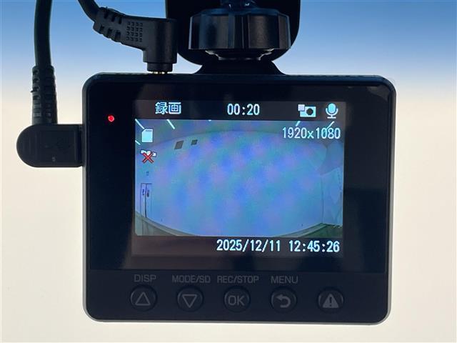 タント カスタムRS トップエディションSAIII スマートアシストIII RS-Rダウンサス ドラレコ レーダー ディーラーOPナビ Rカメラ Bluetooth USB フルセグTV コーナーセンサー バイザー シートカバー 左右パワスラ 社外ツイ(10枚目)