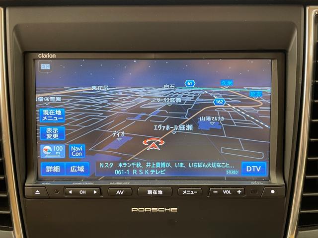 パナメーラ エディション　特別仕様車　ＢＯＳＥ　ＰＤＬＳ　ＰＡＳＭ　ベージュ革　ナビ　ＡＭ　ＦＭ　ＣＤ　ＤＶＤ　フルセグ　前席シートＨ　前席Ｐシート　Ｐシフト　Ｂカメラ　純正１９インチＡＷ　前後コーナーセンサー　クルコン（9枚目）