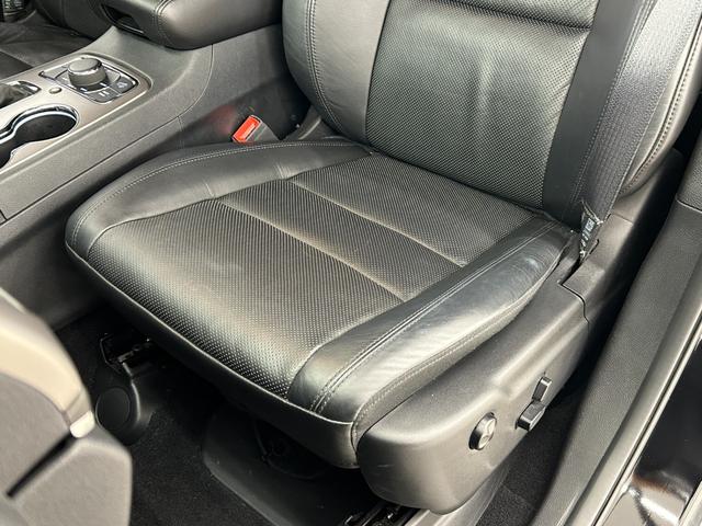 ジープ・グランドチェロキー リミテッド　４ＷＤ　ＥＴＣ　横滑り防止装置　エアバッグ　エアコン　パワーステアリング　パワーウィンドウ　ＡＢＳ（37枚目）