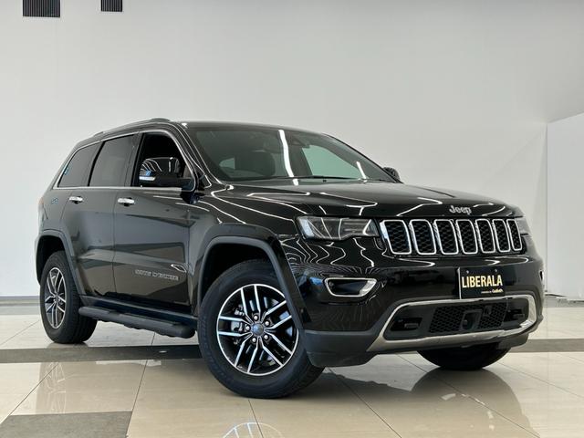 ジープ・グランドチェロキー リミテッド　４ＷＤ　ＥＴＣ　横滑り防止装置　エアバッグ　エアコン　パワーステアリング　パワーウィンドウ　ＡＢＳ（50枚目）