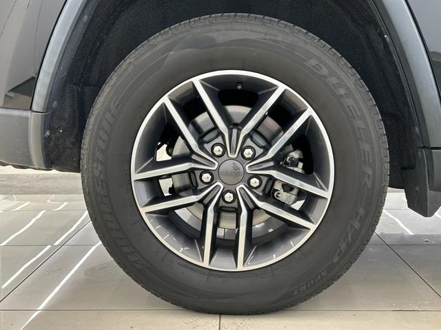 ジープ・グランドチェロキー リミテッド　４ＷＤ　ＥＴＣ　横滑り防止装置　エアバッグ　エアコン　パワーステアリング　パワーウィンドウ　ＡＢＳ（60枚目）