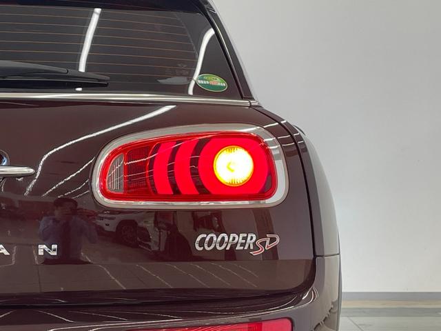 ＭＩＮＩ クーパーＳＤ　クラブマン　ペッパーＰＫＧ　コンフォートＡ　ブラックＡＷ　クルーズコントロール　純正ナビ　Ｂｌｕｅｔｏｏｔｈ　ＬＥＤライト　Ａライト　Ａワイパー　ミラー一体型ＥＴＣ（49枚目）