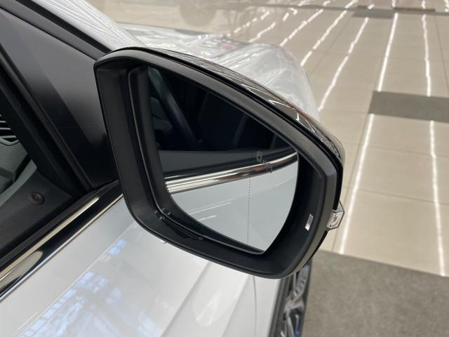 Ｔ－クロス ＴＳＩ　１ｓｔプラス　オールインセーフティ　ＡＣＣ　ＬＫＡ　ＢＳＭ　リアトラックアラート　純正ナビ　リアビューカメラ　ＴＶ　ＡｐｐｌｅＣａｒＰｌａｙ　ＬＥＤヘッドライト　ハイビームＡ　駐車支援システム　純正１８インチＡＷ（49枚目）