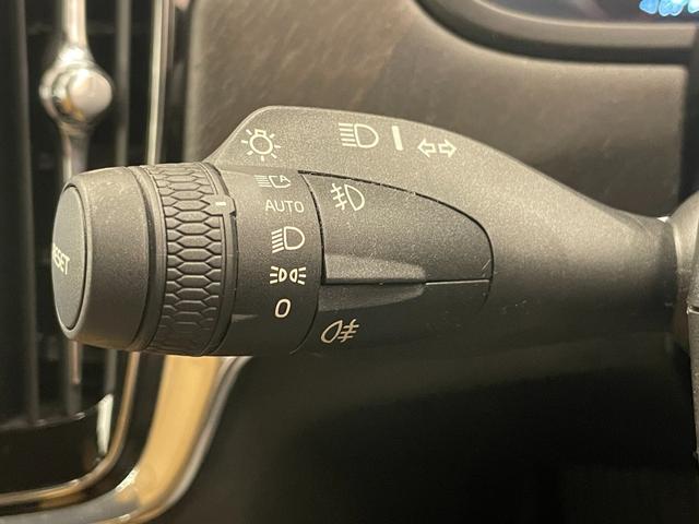V90 クロスカントリー T5 AWD モメンタム ブラウンレザー シートH PWシート 全周囲カメラ パワーバックドア LEDライト Applecarplay Androidauto Pアシスト 純正ナビ BLIS 18インチAW Bluetooth(10枚目)