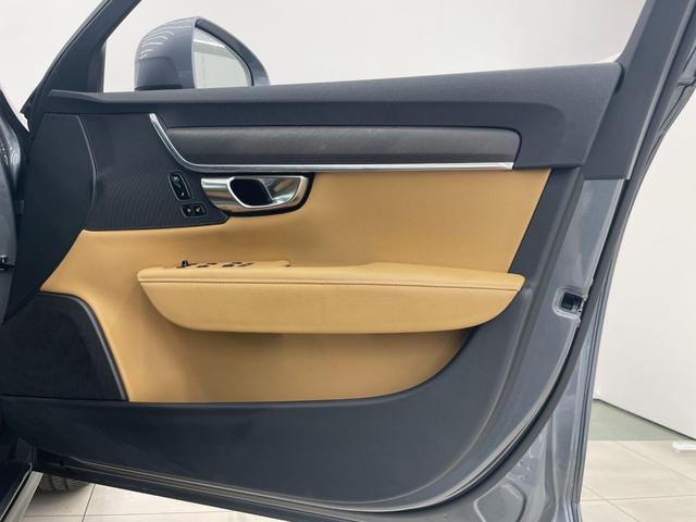 V90 クロスカントリー T5 AWD モメンタム ブラウンレザー シートH PWシート 全周囲カメラ パワーバックドア LEDライト Applecarplay Androidauto Pアシスト 純正ナビ BLIS 18インチAW Bluetooth(27枚目)