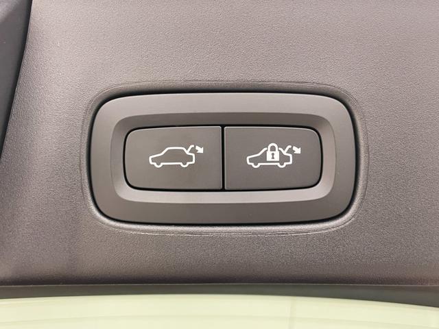 V90 クロスカントリー T5 AWD モメンタム ブラウンレザー シートH PWシート 全周囲カメラ パワーバックドア LEDライト Applecarplay Androidauto Pアシスト 純正ナビ BLIS 18インチAW Bluetooth(42枚目)