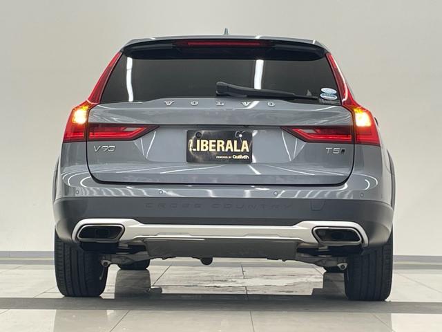 V90 クロスカントリー T5 AWD モメンタム ブラウンレザー シートH PWシート 全周囲カメラ パワーバックドア LEDライト Applecarplay Androidauto Pアシスト 純正ナビ BLIS 18インチAW Bluetooth(48枚目)