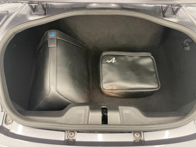 A110 リネージ Sabelt製ブラウン革シート シートヒH ブレンボ製キャリパー Focalスピーカー カーボンインテリア Pシフト クルーズコントロール LEDヘッドライト 純正18インチAW(36枚目)