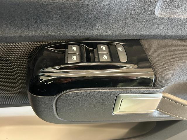 Ｃ３ シャイン　アクティブセーフティブレーキ　純正ナビ　バックカメラ　ＴＶ　ＡｐｐｌｅＣａｒＰｌａｙ　クルーズコントロール　ＢＳＭ　ＬＫＡ　インテリジェントハイビーム　パーキングセンサー　ＥＴＣ　１６インチＡＷ（26枚目）