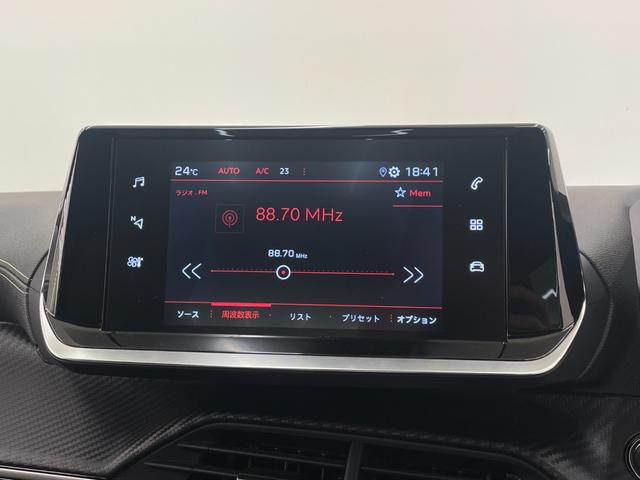 私共、輸入車専門店ＬＩＢＥＲＡＬＡをはじめ、　ＢＭＷの新車ディーラー、軽自動車専門店、国産ミニバン専門店、ＳＵＶ専門店など、多くの販売チャネルをご用意しております。