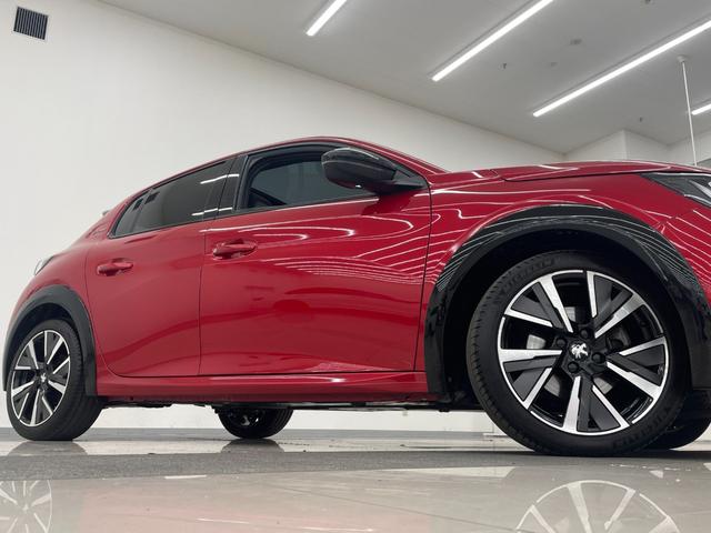 バックオーダーをご利用いただければ、希少なお車や、特定の装備のついたお車など、お客様からのご要望に応じて全国ネットワークからお探しさせて頂きます。