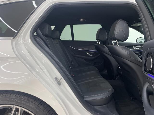 ＬＩＢＥＲＡＬＡでは６種類のコーヒーをご用意しております。コーヒーを飲みながら優雅にお車選びをしてみませんか？