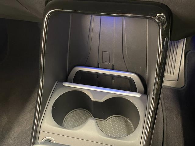 2シリーズ 218dアクティブツアラー Mスポーツ ドライビングアシストプラス パーキングアシスト 純正ナビ 360°カメラ ACC LCW コンフォートアクセス オートテールゲート AppleCarPlay アンビエントライト LEDヘッドライト(20枚目)