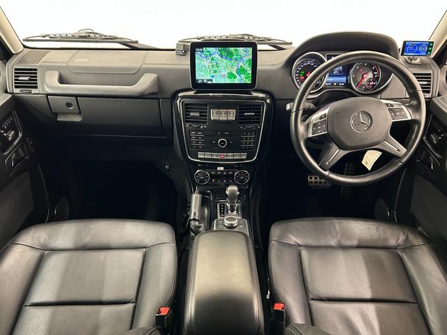 Ｇクラス Ｇ３５０ｄ　ラグジュアリーＰＫＧ　サンルーフ　黒革シート　純正ナビ　ＴＶ　リアカメラ　ｈａｒｍａｎｋａｒｄｏｎ　シートヒーター　パワーシート　ＡＣＣ　ＬＫＡ　ＢＳＭ　純正１８インチＡＷ　ＬＥＤヘッドライト（4枚目）