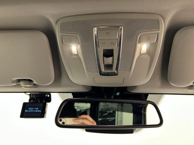Ｇクラス Ｇ３５０ｄ　ラグジュアリーＰＫＧ　サンルーフ　黒革シート　純正ナビ　ＴＶ　リアカメラ　ｈａｒｍａｎｋａｒｄｏｎ　シートヒーター　パワーシート　ＡＣＣ　ＬＫＡ　ＢＳＭ　純正１８インチＡＷ　ＬＥＤヘッドライト（24枚目）