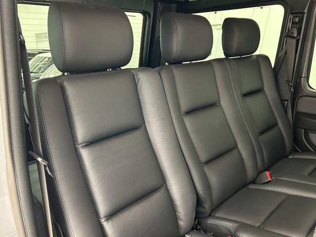 Ｇクラス Ｇ３５０ｄ　ラグジュアリーＰＫＧ　サンルーフ　黒革シート　純正ナビ　ＴＶ　リアカメラ　ｈａｒｍａｎｋａｒｄｏｎ　シートヒーター　パワーシート　ＡＣＣ　ＬＫＡ　ＢＳＭ　純正１８インチＡＷ　ＬＥＤヘッドライト（35枚目）