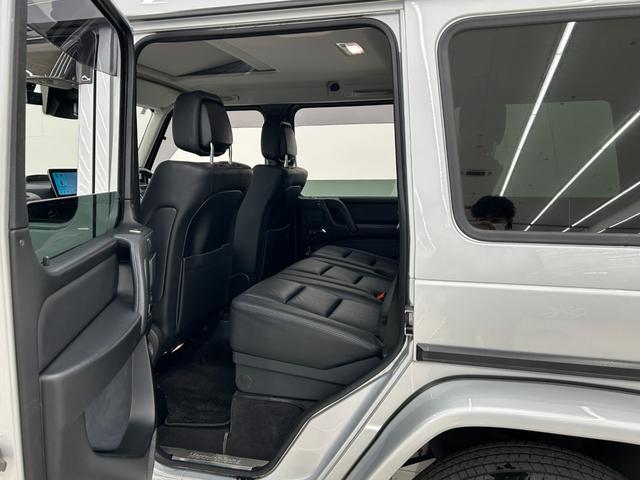 Ｇクラス Ｇ３５０ｄ　ラグジュアリーＰＫＧ　サンルーフ　黒革シート　純正ナビ　ＴＶ　リアカメラ　ｈａｒｍａｎｋａｒｄｏｎ　シートヒーター　パワーシート　ＡＣＣ　ＬＫＡ　ＢＳＭ　純正１８インチＡＷ　ＬＥＤヘッドライト（40枚目）