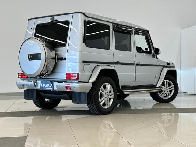 Ｇクラス Ｇ３５０ｄ　ラグジュアリーＰＫＧ　サンルーフ　黒革シート　純正ナビ　ＴＶ　リアカメラ　ｈａｒｍａｎｋａｒｄｏｎ　シートヒーター　パワーシート　ＡＣＣ　ＬＫＡ　ＢＳＭ　純正１８インチＡＷ　ＬＥＤヘッドライト（51枚目）