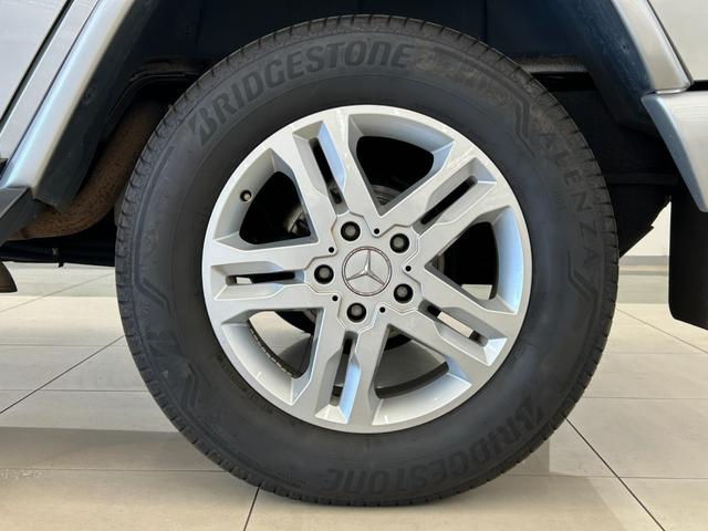 Ｇクラス Ｇ３５０ｄ　ラグジュアリーＰＫＧ　サンルーフ　黒革シート　純正ナビ　ＴＶ　リアカメラ　ｈａｒｍａｎｋａｒｄｏｎ　シートヒーター　パワーシート　ＡＣＣ　ＬＫＡ　ＢＳＭ　純正１８インチＡＷ　ＬＥＤヘッドライト（57枚目）