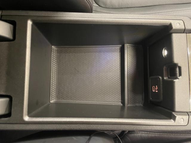 3シリーズ 320d xDriveツーリングハイラインパッケージ ハイラインPKG ドライビングアシストプロフェッショナル ブラックレザーシート シートヒーター 純正ナビ リアビューカメラ パーキングアシスト リバースアシスト ACC LCA アダプティブLED(18枚目)