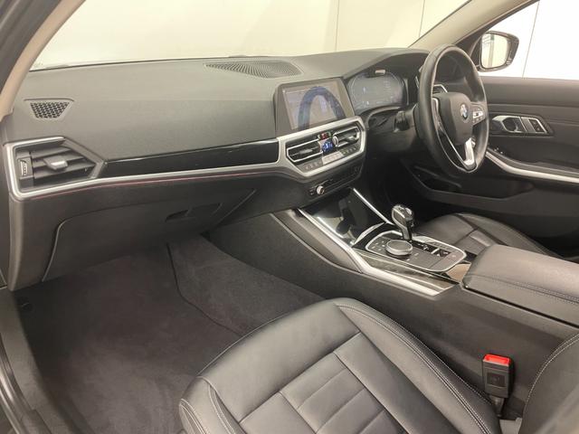 3シリーズ 320d xDriveツーリングハイラインパッケージ ハイラインPKG ドライビングアシストプロフェッショナル ブラックレザーシート シートヒーター 純正ナビ リアビューカメラ パーキングアシスト リバースアシスト ACC LCA アダプティブLED(32枚目)