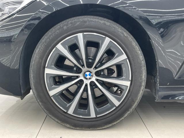 3シリーズ 320d xDriveツーリングハイラインパッケージ ハイラインPKG ドライビングアシストプロフェッショナル ブラックレザーシート シートヒーター 純正ナビ リアビューカメラ パーキングアシスト リバースアシスト ACC LCA アダプティブLED(57枚目)