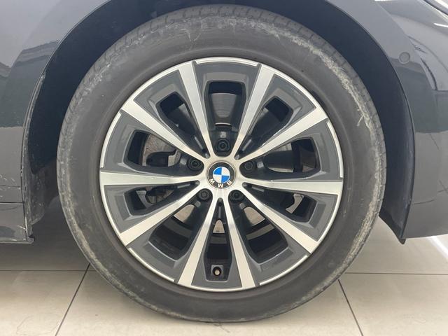 3シリーズ 320d xDriveツーリングハイラインパッケージ ハイラインPKG ドライビングアシストプロフェッショナル ブラックレザーシート シートヒーター 純正ナビ リアビューカメラ パーキングアシスト リバースアシスト ACC LCA アダプティブLED(60枚目)