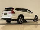 クロスカントリー　Ｂ５　ＡＷＤ　プロ　純正ＳＥＮＳＵＳ　３６０°カメラ　Ｈａｒｍａｎ／Ｋａｒｄｏｎ　フルセグＴＶ　Ｂｌｕｅｔｏｏｔｈ　ＡｐｐｌｅＣａｒＰｌａｙ　ワイヤレスチャージ　ＡＣＣ　オートライト　オートワイパー　ＡＨＢ　ＬＫＡ（43枚目）