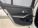 ３２０ｉ　Ｍスポーツ　サンルーフ　コンフォートＰＫＧ　ドライビングアシストプロフェッショナル　アンビエントライト　仇ぷてぃぶＬＥＤ　純正１８インチ　ワイヤレスチャージ　ＡＣＣ　ライトカーペット　ＦＳＲスポイラー　ＥＴＣ（41枚目）