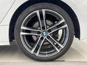 １１８ｉ　Ｍスポーツ　衝突軽減Ｂ　純正ｉＤｒｉｖｅ７　リアカメラ　後退アシスト　ＡｐｐｌｅＣａｒＰｌａｙ　ＡＣＣ　オートトランクゲート　コンフォートアクセス　ＬＥＤヘッドライト　ＰＤＣ　ハーフレザー　純正１８インチＡＷ（53枚目）