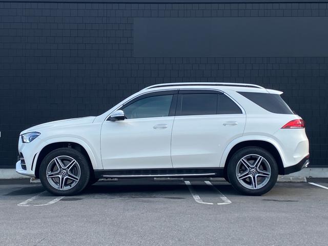 ＧＬＥ４００ｄ　４マチックスポーツ　パノラミックスライディングルーフ　黒革シート　Ｂｕｒｍｅｓｔｅｒ　純正ナビ　３６０度カメラ　フルセグＴＶ　エアバランスＰＫＧ　ＨＵＤ　シートヒーター　エアシート　ＥＴＣ(43枚目)