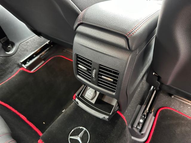 ＣＬＡクラス ＣＬＡ１８０　ＡＭＧライン　レーダーセーフティＰＫＧ　キーレスゴー　パワーシート　シートヒーター　黒ハーフレザーシート　ディストロニックプラス　純正１８インチアルミホイール（34枚目）