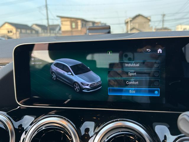 Ｂクラス Ｂ２００ｄ　ＡＭＧライン　ハーフレザーシート　レーダーセフティＰ　純正ナビ　全方位カメラ　アダプティブクルーズコントロール　ブラインドスポットモニター　フルセグ　シートヒーター　ＬＥＤヘッドライト　パワーバックドア　ＥＴＣ（13枚目）