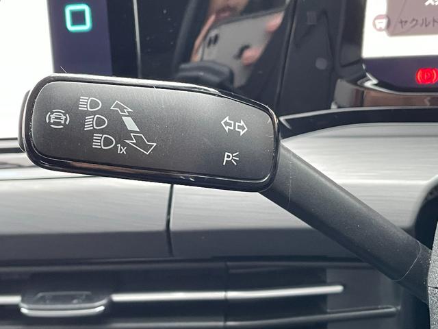 ゴルフ ｅＴＳＩスタイル　サンルーフ　ｈａｒｍａｎ　ｋａｒｄｏｎ　ＡＣＣ　純正ナビ　ａｐｐｌｅ　ｃａｒ　ｐｌａｙ　　ＩＱｌｉｇｈｔ　ヘッドアップディスプレイ　ブラインドスポットモニター　バーチャルコックピット　シートヒーター（8枚目）