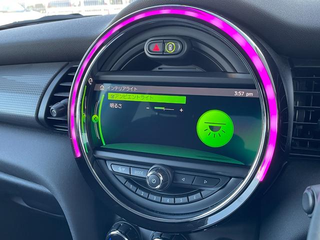 ＭＩＮＩ クーパー　１オーナー　純正ナビ　バックカメラ　インテリジェントセーフティー　コンフォートアクセス　パークディスタンスコントロール　パークアシスト　純正１５インチアルミホイール　ＬＥＤヘッドライト　ＥＴＣ（14枚目）