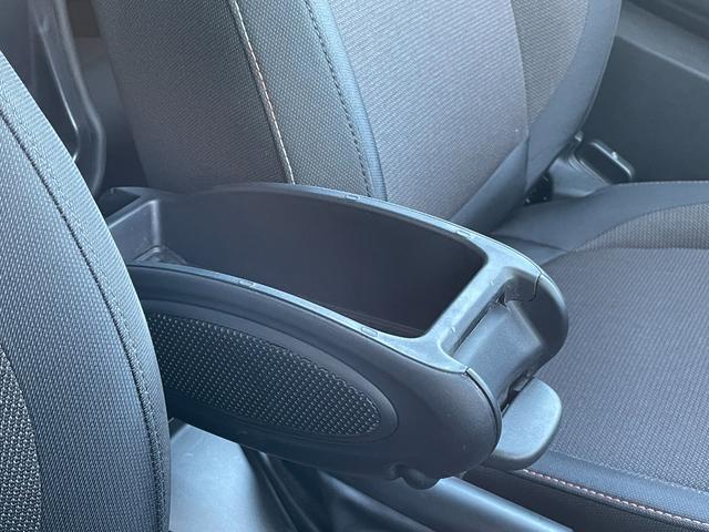 ＭＩＮＩ クーパー　１オーナー　純正ナビ　バックカメラ　インテリジェントセーフティー　コンフォートアクセス　パークディスタンスコントロール　パークアシスト　純正１５インチアルミホイール　ＬＥＤヘッドライト　ＥＴＣ（20枚目）