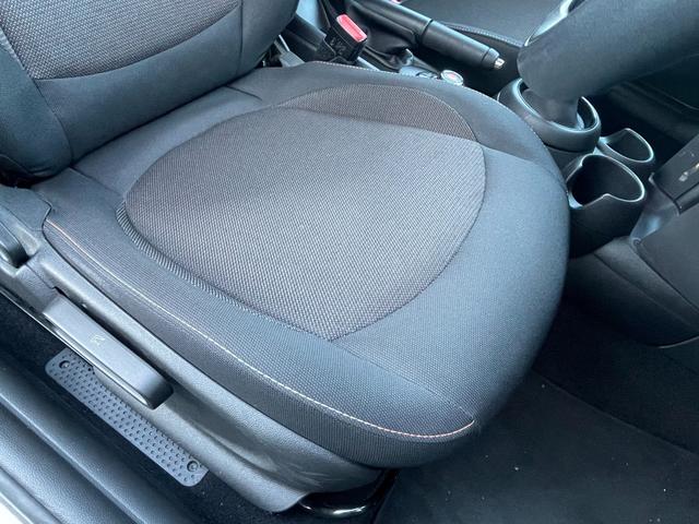 ＭＩＮＩ クーパー　１オーナー　純正ナビ　バックカメラ　インテリジェントセーフティー　コンフォートアクセス　パークディスタンスコントロール　パークアシスト　純正１５インチアルミホイール　ＬＥＤヘッドライト　ＥＴＣ（27枚目）