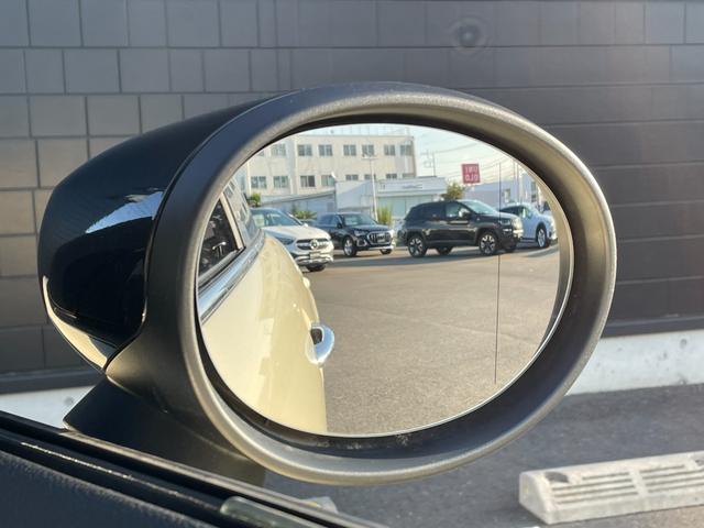 ＭＩＮＩ クーパー　１オーナー　純正ナビ　バックカメラ　インテリジェントセーフティー　コンフォートアクセス　パークディスタンスコントロール　パークアシスト　純正１５インチアルミホイール　ＬＥＤヘッドライト　ＥＴＣ（43枚目）