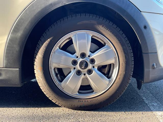 ＭＩＮＩ クーパー　１オーナー　純正ナビ　バックカメラ　インテリジェントセーフティー　コンフォートアクセス　パークディスタンスコントロール　パークアシスト　純正１５インチアルミホイール　ＬＥＤヘッドライト　ＥＴＣ（48枚目）