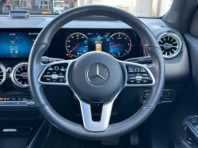 ＧＬＢ ＧＬＢ２００ｄ　４マチック　パノラマサンルーフ　レザーエクスクルーシブＰＫＧ　アドバンスドＰＫＧ　ＡＣＣ　純正ナビ　６４色アンビエントライト　ＨＵＤ　シートヒーター　レーンキープ　純正１７インチアルミホイール　ＬＥＤヘッドライト（5枚目）