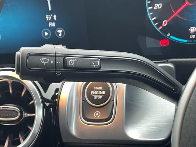 ＧＬＢ ＧＬＢ２００ｄ　４マチック　パノラマサンルーフ　レザーエクスクルーシブＰＫＧ　アドバンスドＰＫＧ　ＡＣＣ　純正ナビ　６４色アンビエントライト　ＨＵＤ　シートヒーター　レーンキープ　純正１７インチアルミホイール　ＬＥＤヘッドライト（8枚目）