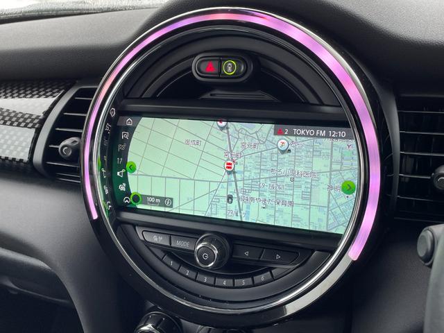 ＭＩＮＩ クーパーＳＤ　ＡＣＣ　純正ナビ　バックカメラ　コンフォートアクセス　インテリジェントセーフティー　コンフォートアクセス　アンビエントライト　純正１７インチアルミホイール　パークアシスト　ミラーＥＴＣ　ＬＥＤランプ（14枚目）
