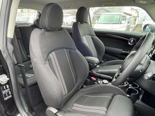 ＭＩＮＩ クーパーＳＤ　ＡＣＣ　純正ナビ　バックカメラ　コンフォートアクセス　インテリジェントセーフティー　コンフォートアクセス　アンビエントライト　純正１７インチアルミホイール　パークアシスト　ミラーＥＴＣ　ＬＥＤランプ（27枚目）