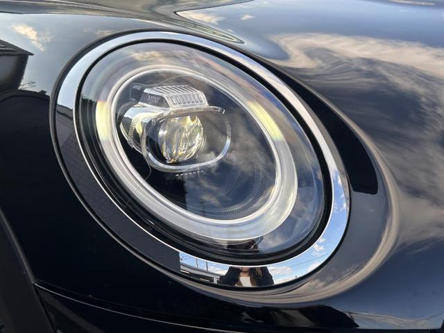 ＭＩＮＩ クーパーＳＤ　ＡＣＣ　純正ナビ　バックカメラ　コンフォートアクセス　インテリジェントセーフティー　コンフォートアクセス　アンビエントライト　純正１７インチアルミホイール　パークアシスト　ミラーＥＴＣ　ＬＥＤランプ（44枚目）